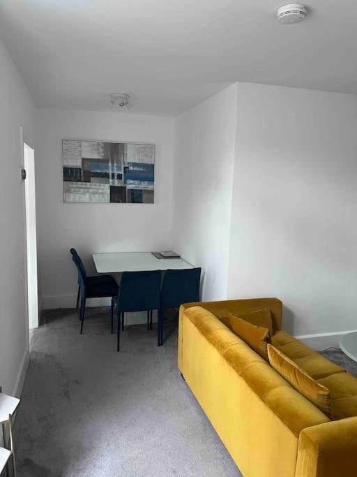 The Mews, Private Parking Included, วินเดอร์เมียร์ ภายนอก รูปภาพ